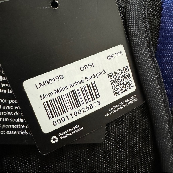 Lululemon More Miles Active Backpack 17L in Obsidian - Picture 7 of 8